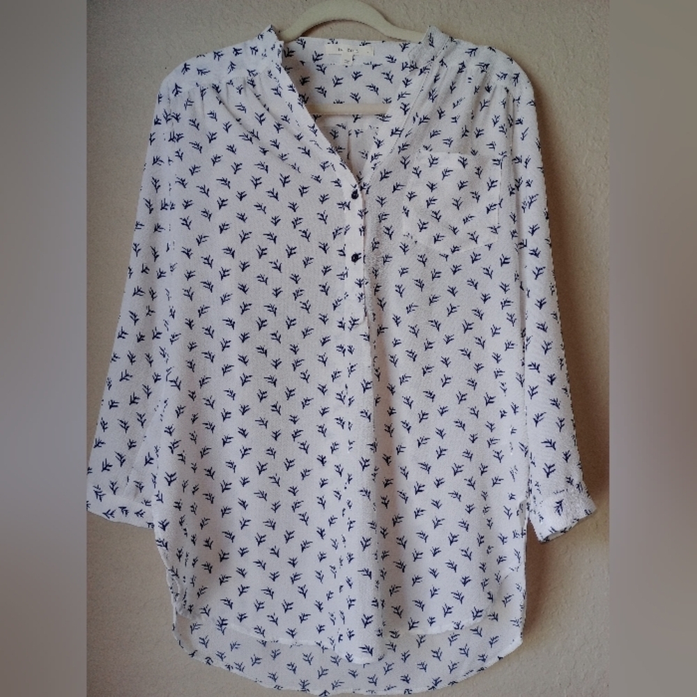 Fun2Fun Mackenzie Henley Tunic/Blouse Tabbed Sleeves Size L